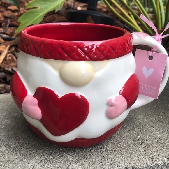 Large Gnome Shaped GNOME Mug - Picture 2 of 5